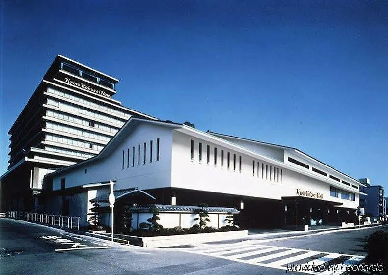 Kokusai Hotel Kyōto 4*,